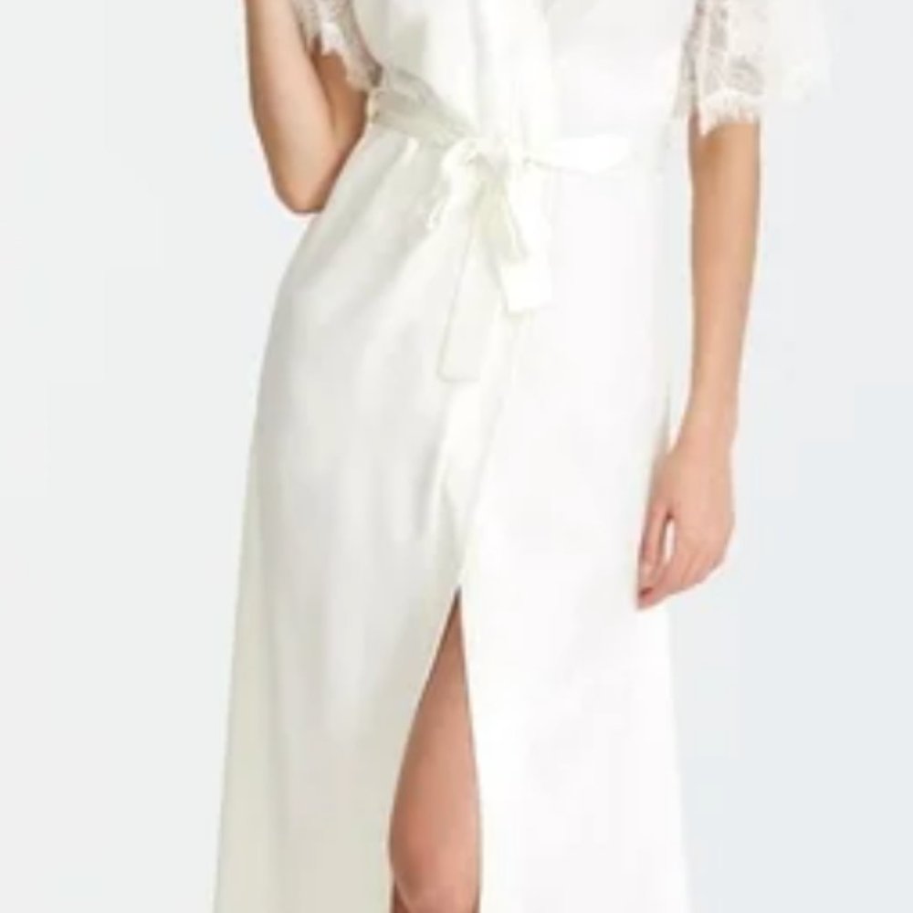 Rya Collection Graceful long lace robe coverup Size XS/S